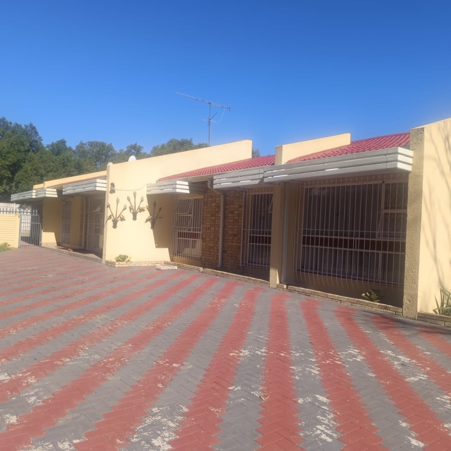4 Bedroom Property for Sale in Sasolburg Ext 11 Free State